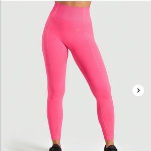 Gymshark Ultra seemless leggings. 3 colors💗💚💙
